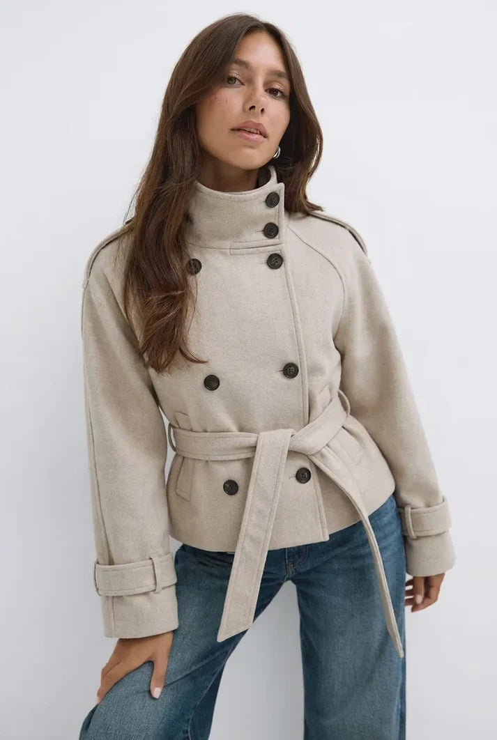 ELSENYA Adele Signature Trench in Beige - detail